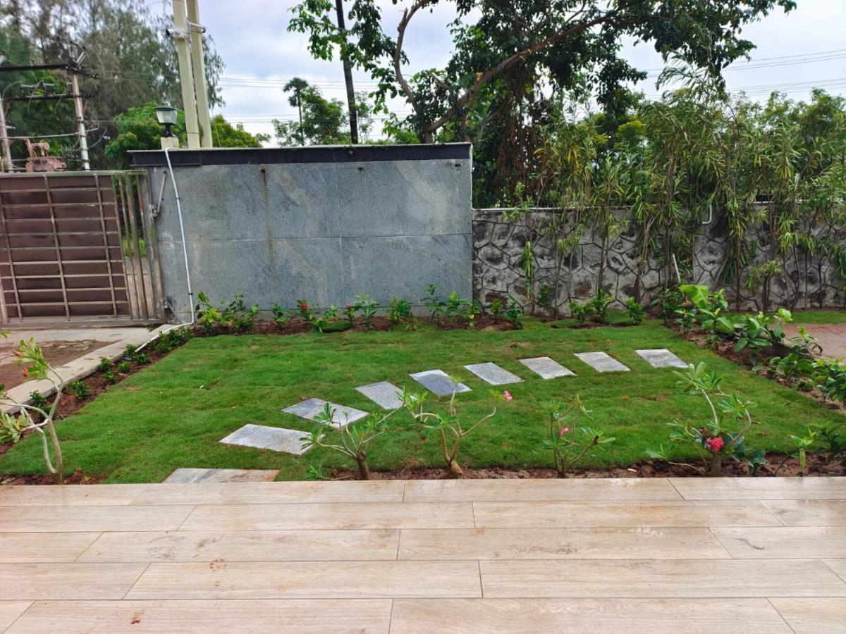 Seagull'S Nest Beach House - Unit Of Prohotel Chennai Esterno foto